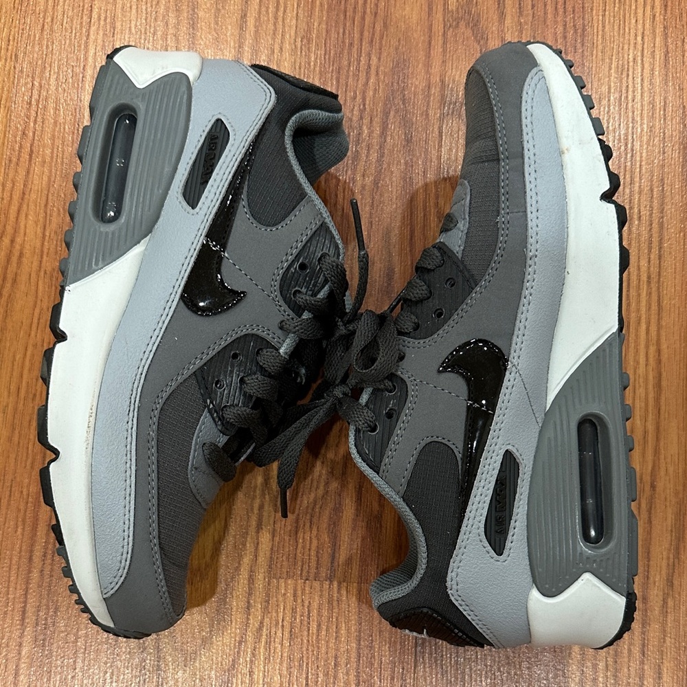 Nike Kids Air Max Sneakers in Black and Gray